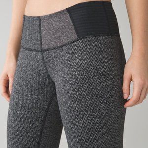 Lululemon Wunder Under Crop Heathered Herringbone (grey and black)